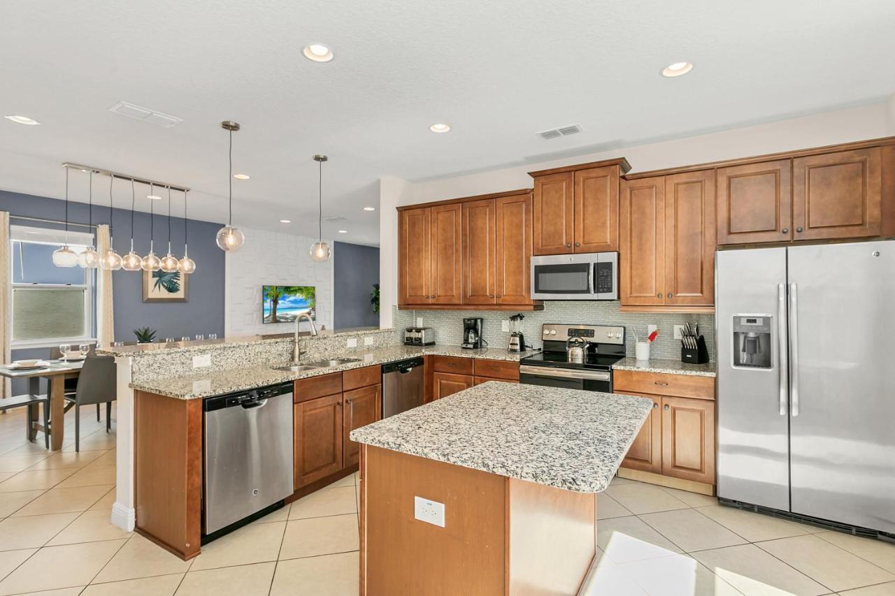 6 Bedroom Vacation Home With Pool Orlando Exterior photo